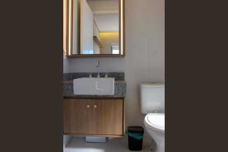 Apartamento para alugar com 55m², 2 quartos e 1 vagaBanheiro da Suíte 1
