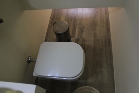 Casa de condomínio à venda com 100m², 3 quartos e 2 vagasLavabo