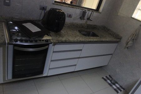 Casa de condomínio à venda com 100m², 3 quartos e 2 vagasCozinha