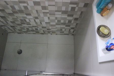 Casa de condomínio à venda com 100m², 3 quartos e 2 vagasBanheiro da Suíte