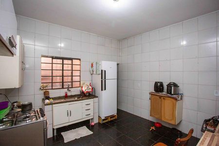 Casa para alugar com 60m², 2 quartos e 1 vagaCozinha