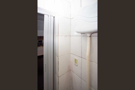Casa para alugar com 60m², 2 quartos e 1 vagaBanheiro de serviço