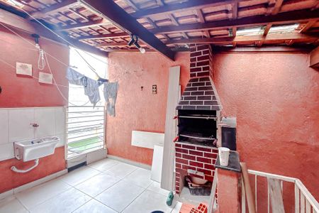Casa para alugar com 80m², 2 quartos e sem vagaÁrea de Serviço