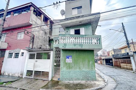 Casa para alugar com 80m², 2 quartos e sem vagaFachada com Plaquinha