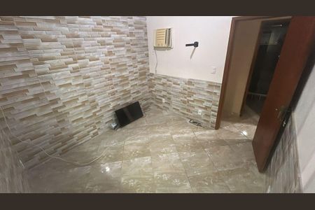 Quarto de casa para alugar com 1 quarto, 40m² em Campo Grande, Rio de Janeiro