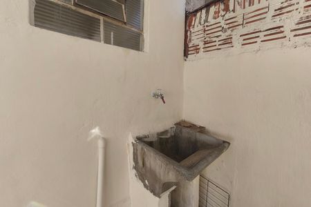Casa para alugar com 40m², 1 quarto e 1 vagaÁrea de Serviço