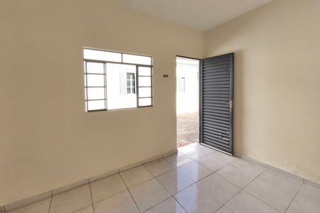 Sala de casa para alugar com 1 quarto, 40m² em Jardim Anchieta, Campinas