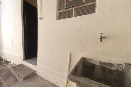 Casa para alugar com 40m², 1 quarto e 1 vagaÁrea de Serviço