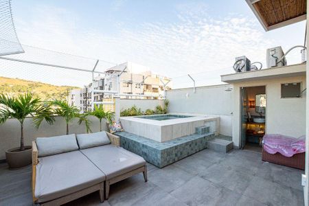 Apartamento à venda com 165m², 2 quartos e 2 vagas
