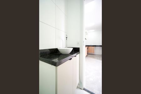 Apartamento para alugar com 35m², 2 quartos e sem vaga Apartamento para alugar com 35m², 2 quartos e sem vagaBanheiro