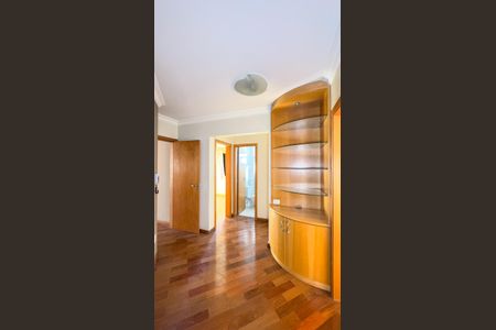 Apartamento à venda com 140m², 3 quartos e 3 vagas Apartamento à venda com 140m², 3 quartos e 3 vagasCorredor