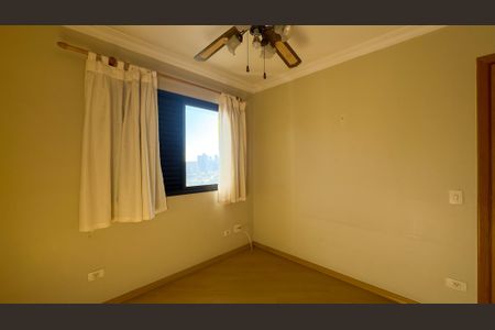 Apartamento à venda com 140m², 3 quartos e 3 vagas Apartamento à venda com 140m², 3 quartos e 3 vagasQuarto 2