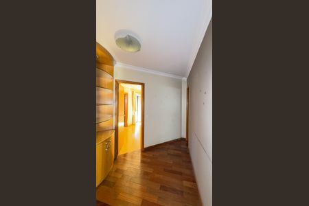 Apartamento à venda com 140m², 3 quartos e 3 vagas Apartamento à venda com 140m², 3 quartos e 3 vagasCorredor