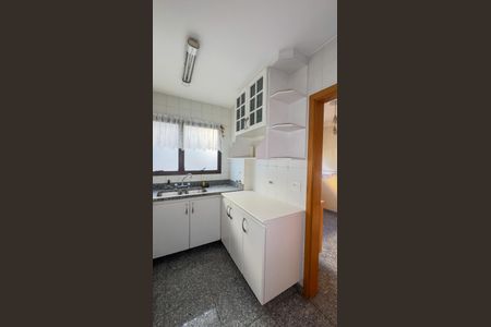Apartamento à venda com 140m², 3 quartos e 3 vagas Apartamento à venda com 140m², 3 quartos e 3 vagasCozinha