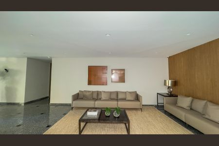 Apartamento à venda com 140m², 3 quartos e 3 vagas Apartamento à venda com 140m², 3 quartos e 3 vagasHall de entrada
