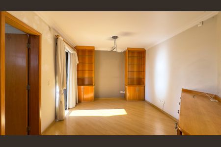 Apartamento à venda com 140m², 3 quartos e 3 vagas Apartamento à venda com 140m², 3 quartos e 3 vagasQuarto Suíte