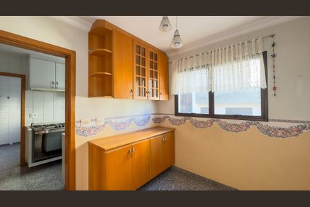 Apartamento à venda com 140m², 3 quartos e 3 vagas Apartamento à venda com 140m², 3 quartos e 3 vagasCozinha