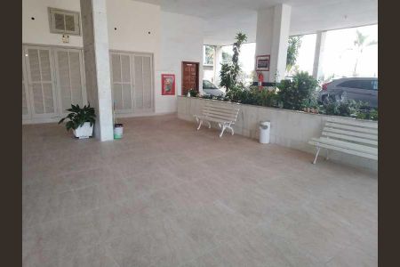 Apartamento à venda com 98m², 2 quartos e 1 vaga