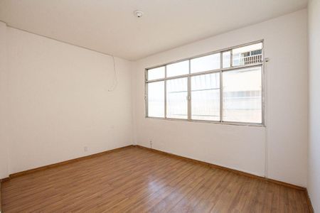 Apartamento à venda com 94m², 3 quartos e 1 vaga