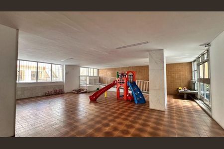 Apartamento à venda com 94m², 3 quartos e 1 vaga