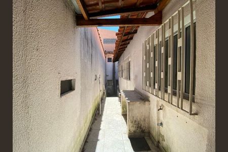 Casa à venda com 140m², 3 quartos e 2 vagas