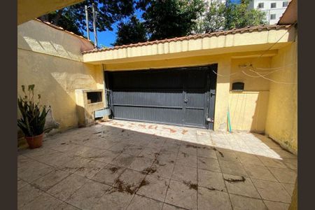 Casa à venda com 140m², 3 quartos e 2 vagas