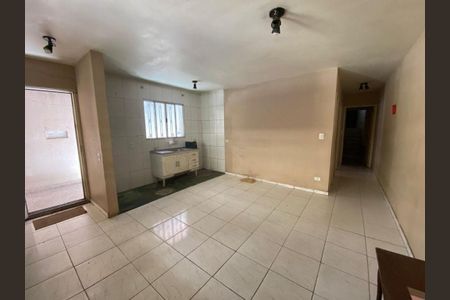 Casa à venda com 3 quartos, 140m² em Vila das Belezas, São Paulo
