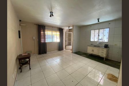 Casa à venda com 3 quartos, 140m² em Vila das Belezas, São Paulo