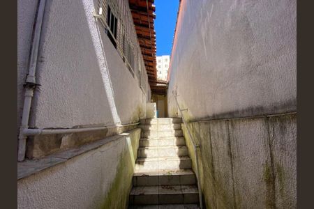 Casa à venda com 3 quartos, 140m² em Vila das Belezas, São Paulo