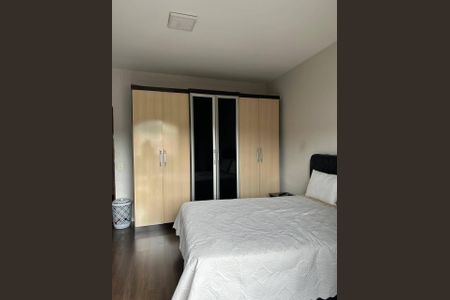 Casa à venda com 2 quartos, 120m² em Jardim Itaquiti, Barueri