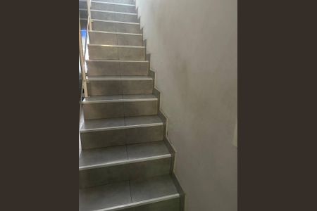 Casa à venda com 2 quartos, 120m² em Jardim Itaquiti, Barueri