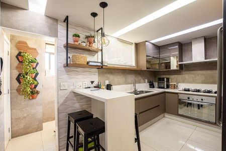 Apartamento à venda com 180m², 4 quartos e 2 vagas