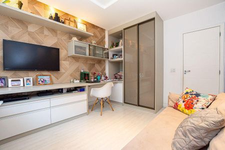 Apartamento à venda com 180m², 4 quartos e 2 vagas