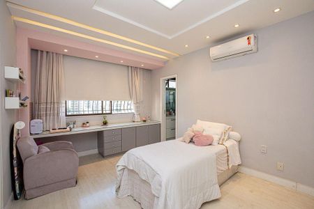 Apartamento à venda com 4 quartos, 180m² em Ingá, Niterói