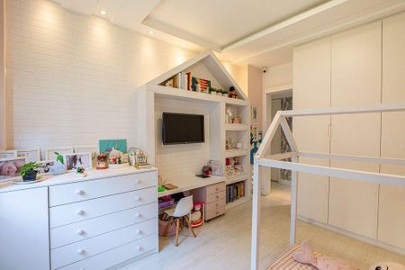 Apartamento à venda com 180m², 4 quartos e 2 vagas