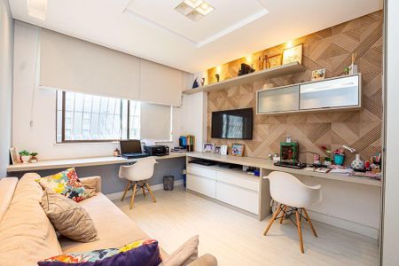 Apartamento à venda com 180m², 4 quartos e 2 vagas