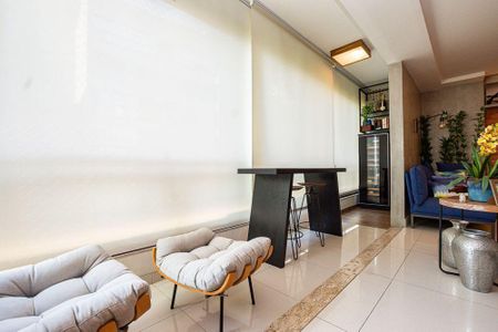 Apartamento à venda com 180m², 4 quartos e 2 vagas
