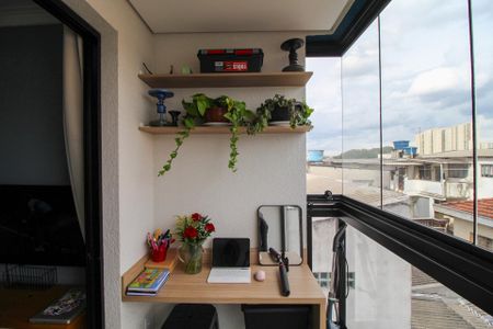 Apartamento para alugar com 50m², 2 quartos e 1 vagaVaranda