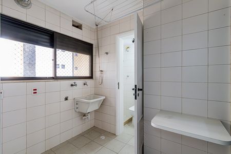 Apartamento à venda com 92m², 3 quartos e 2 vagas Apartamento à venda com 92m², 3 quartos e 2 vagasLavanderia