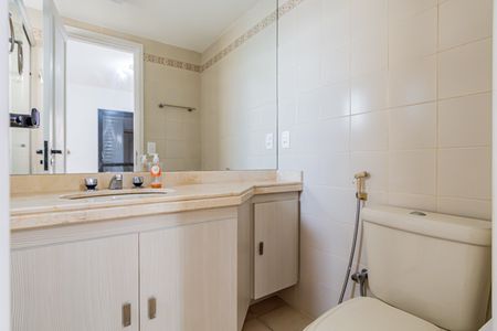 Apartamento à venda com 92m², 3 quartos e 2 vagas Apartamento à venda com 92m², 3 quartos e 2 vagasSuite - Banheiro