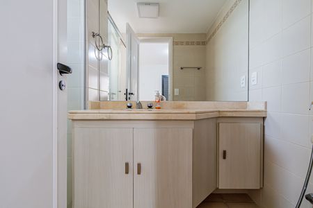 Apartamento à venda com 92m², 3 quartos e 2 vagas Apartamento à venda com 92m², 3 quartos e 2 vagasSuite - Banheiro