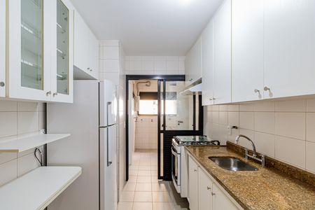 Apartamento à venda com 92m², 3 quartos e 2 vagas Apartamento à venda com 92m², 3 quartos e 2 vagasCozinha