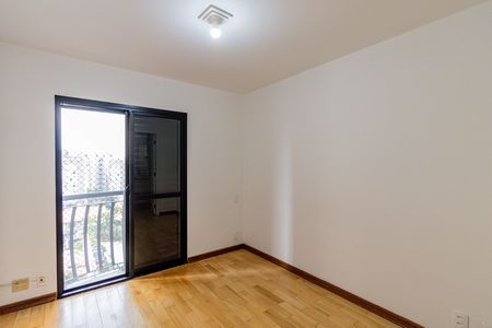 Apartamento à venda com 92m², 3 quartos e 2 vagas Apartamento à venda com 92m², 3 quartos e 2 vagasSuite