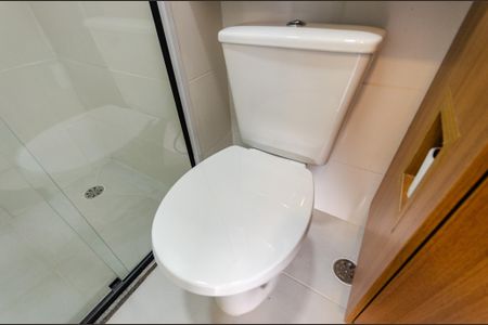 Apartamento para alugar com 36m², 2 quartos e sem vaga Apartamento para alugar com 36m², 2 quartos e sem vagaBanheiro