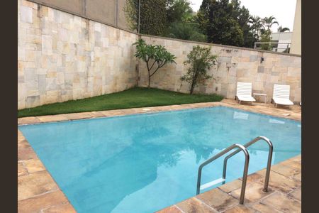 Casa de condomínio à venda com 500m², 4 quartos e 5 vagas