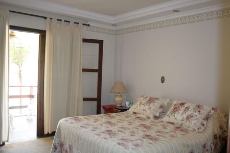 Casa de condomínio à venda com 500m², 4 quartos e 5 vagas