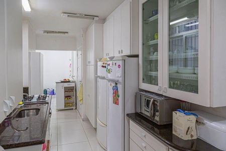 Apartamento à venda com 189m², 3 quartos e 2 vagas