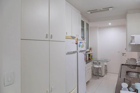 Apartamento à venda com 189m², 3 quartos e 2 vagas