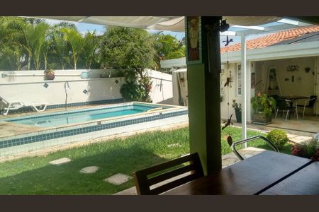Casa de condomínio à venda com 450m², 4 quartos e 5 vagas