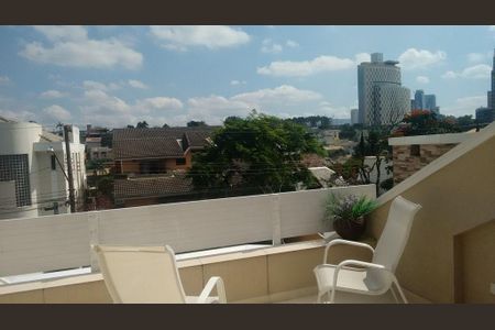 Casa de condomínio à venda com 450m², 4 quartos e 5 vagas